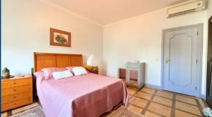 Apartamento com 270m², 4 dormitórios no bairro Independência em Porto Alegre para Alugar