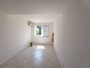 Apartamento com 72m², 2 dormitórios no bairro Bom Fim em Porto Alegre para Alugar