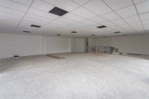 Loja com 384m² no bairro São Geraldo em Porto Alegre para Alugar
