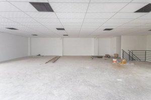 Loja com 384m² no bairro São Geraldo em Porto Alegre para Alugar