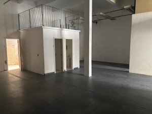 Galpão com 336m² no bairro São Geraldo em Porto Alegre para Alugar