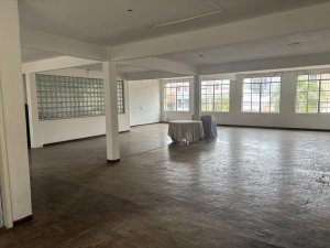 Galpão com 336m² no bairro São Geraldo em Porto Alegre para Alugar