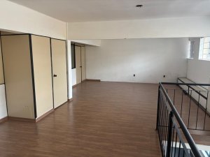 Galpão com 336m² no bairro São Geraldo em Porto Alegre para Alugar