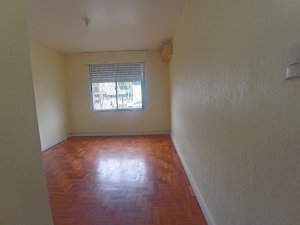 Apartamento com 49m², 2 dormitórios no bairro Passo da Areia em Porto Alegre para Alugar