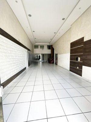 Loja com 150m² no bairro Vila Jardim em Porto Alegre para Alugar