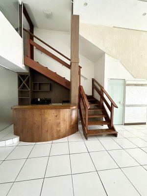 Loja com 150m² no bairro Vila Jardim em Porto Alegre para Alugar