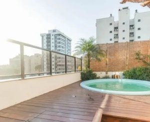 Apartamento com 185m², 3 dormitórios no bairro Petrópolis em Porto Alegre para Alugar