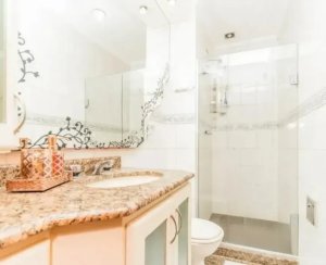 Apartamento com 185m², 3 dormitórios no bairro Petrópolis em Porto Alegre para Alugar