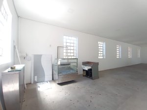 Galpão com 450m² no bairro São Geraldo em Porto Alegre para Alugar