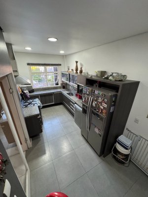 Casa comercial com 398m² no bairro Higienópolis em Porto Alegre para Alugar