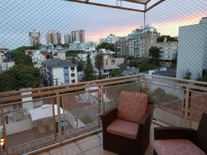 Casa comercial com 398m² no bairro Higienópolis em Porto Alegre para Alugar