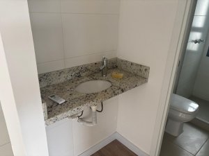 Apartamento com 43m², 1 dormitório no bairro Jardim Botânico em Porto Alegre para Alugar