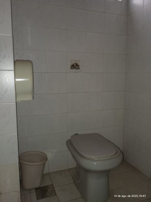 Prédio Comercial com 984m² no bairro Jardim Botânico em Porto Alegre para Alugar