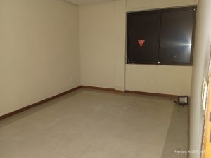 Prédio Comercial com 984m² no bairro Jardim Botânico em Porto Alegre para Alugar