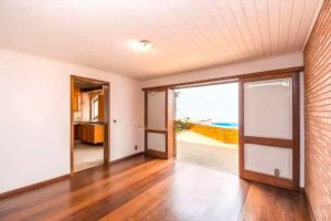 Casa com 224m², 3 dormitórios no bairro Santana em Porto Alegre para Alugar