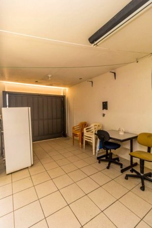 Casa com 224m², 3 dormitórios no bairro Santana em Porto Alegre para Alugar