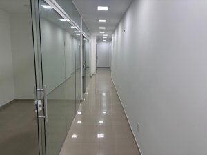 Loja com 371m² no bairro Azenha em Porto Alegre para Alugar