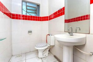 Galpão com 208m² no bairro Cristo Redentor em Porto Alegre para Alugar