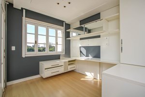 Casa com 400m², 3 dormitórios no bairro Alto Petrópolis em Porto Alegre para Alugar