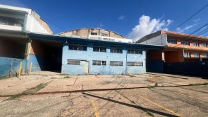 Galpão com 2.630m² no bairro Anchieta em Porto Alegre para Alugar