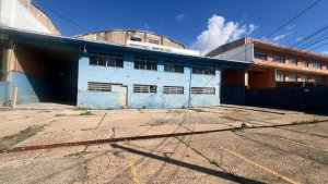 Galpão com 2.630m² no bairro Anchieta em Porto Alegre para Alugar