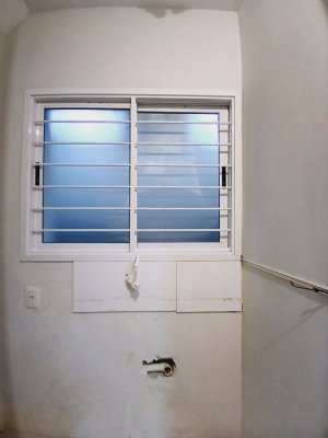 Galpão com 460m² no bairro Humaitá em Porto Alegre para Alugar