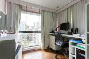 Apartamento com 150m², 3 dormitórios no bairro Rio Branco em Porto Alegre para Alugar