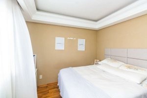 Apartamento com 194m², 3 dormitórios no bairro Jardim Lindóia em Porto Alegre para Alugar
