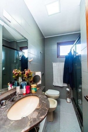 Apartamento com 194m², 3 dormitórios no bairro Jardim Lindóia em Porto Alegre para Alugar