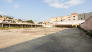 Terreno com 194m² no bairro Medianeira em Porto Alegre para Alugar