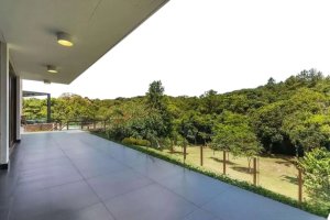 Casa com 493m², 4 dormitórios no bairro Partenon em Porto Alegre para Alugar