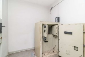 Loja com 340m² no bairro Teresópolis em Porto Alegre para Alugar