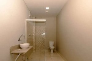 Prédio Comercial com 480m² no bairro Medianeira em Porto Alegre para Alugar