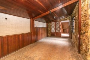 Casa comercial com 260m² no bairro Cristal em Porto Alegre para Alugar