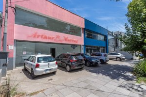 Loja com 200m² no bairro Cristal em Porto Alegre para Alugar