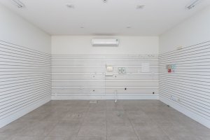 Loja com 29m² no bairro Praia de Belas em Porto Alegre para Alugar