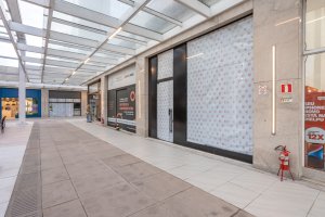 Loja com 60m² no bairro Praia de Belas em Porto Alegre para Alugar