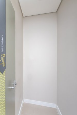 Loja com 87m² no bairro Praia de Belas em Porto Alegre para Alugar