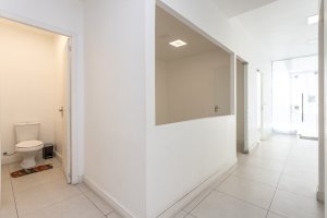 Loja com 88m² no bairro Praia de Belas em Porto Alegre para Alugar