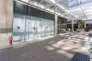 Loja com 88m² no bairro Praia de Belas em Porto Alegre para Alugar