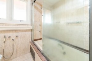 Apartamento com 276m², 4 dormitórios no bairro Bela Vista em Porto Alegre para Alugar