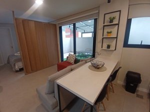 Apartamento com 45m², 1 dormitório no bairro Centro Histórico em Porto Alegre para Alugar