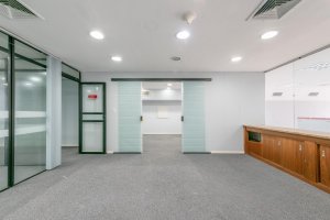 Prédio Comercial com 1.178m² no bairro Centro Histórico em Porto Alegre para Alugar