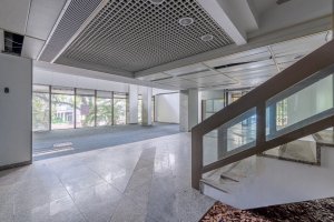 Loja com 575m² no bairro Moinhos de Vento em Porto Alegre para Alugar