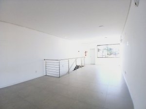 Loja com 130m² no bairro São Sebastião em Porto Alegre para Alugar