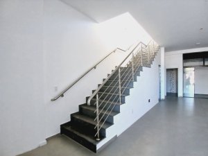 Loja com 130m² no bairro São Sebastião em Porto Alegre para Alugar