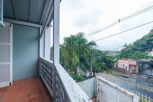 Casa com 117m², 3 dormitórios no bairro Jardim São Pedro em Porto Alegre para Alugar