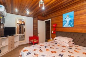 Casa com 117m², 3 dormitórios no bairro Jardim São Pedro em Porto Alegre para Alugar