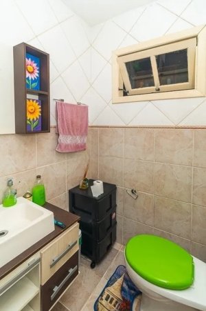 Casa com 117m², 3 dormitórios no bairro Jardim São Pedro em Porto Alegre para Alugar