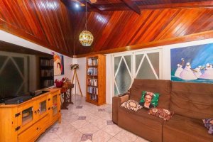 Casa com 117m², 3 dormitórios no bairro Jardim São Pedro em Porto Alegre para Alugar